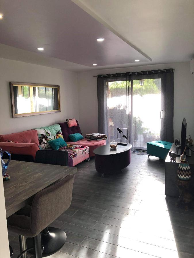 Agay Le Pti Bonheur 60M2 Rez De Jardin, En Bord De Mer Saint-Raphaël المظهر الخارجي الصورة